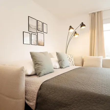 Hanseat In Sicht Grömitz